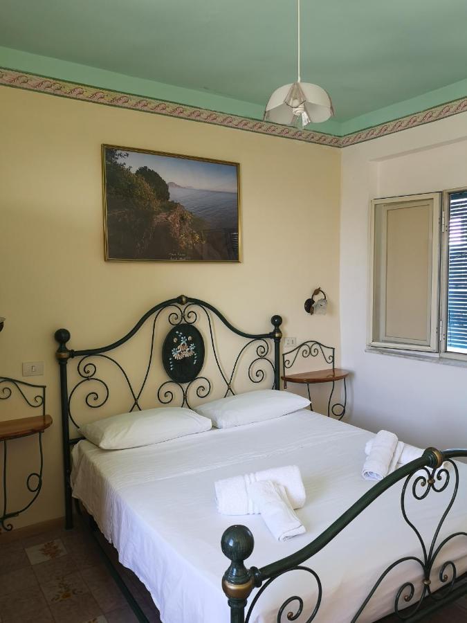 Casa Vittorio B&B Lipari  Bagian luar foto