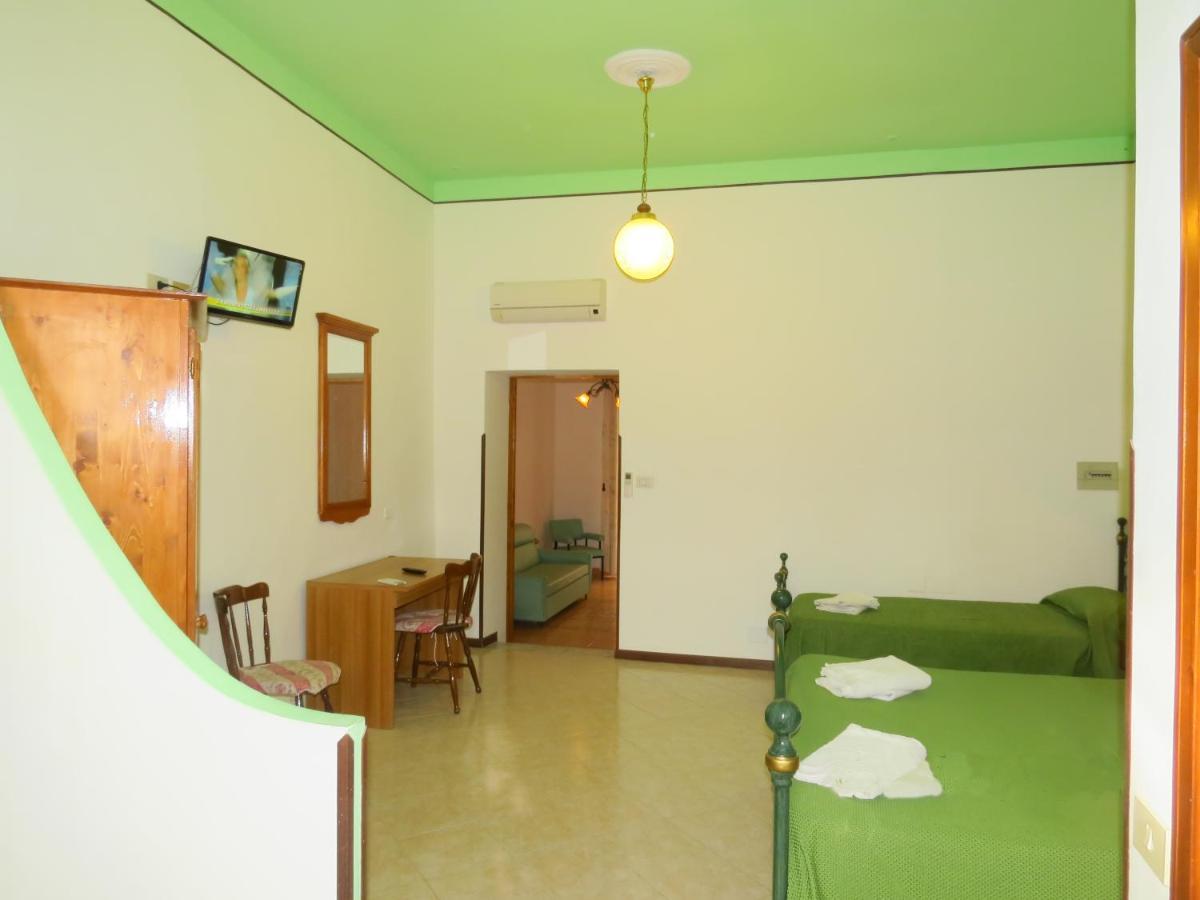Casa Vittorio B&B Lipari  Bagian luar foto