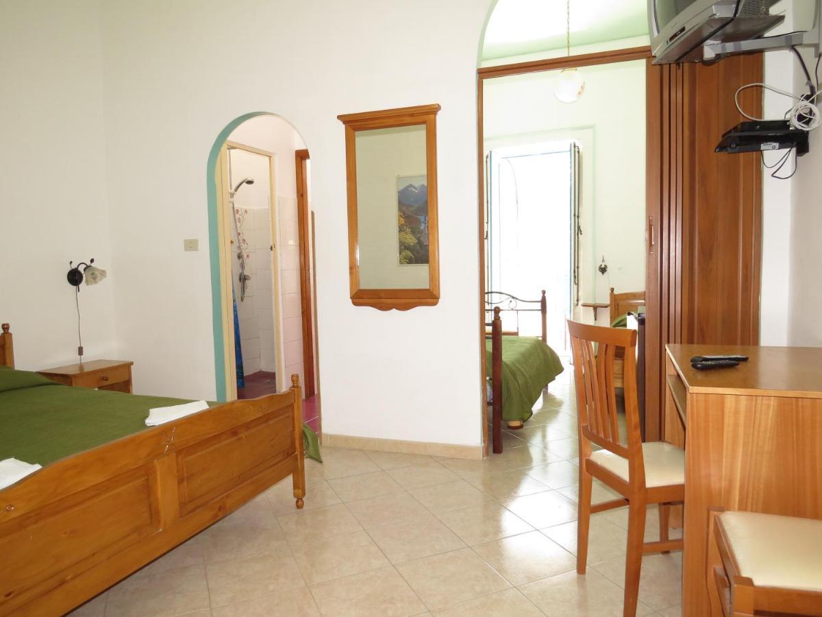 Casa Vittorio B&B Lipari  Bagian luar foto