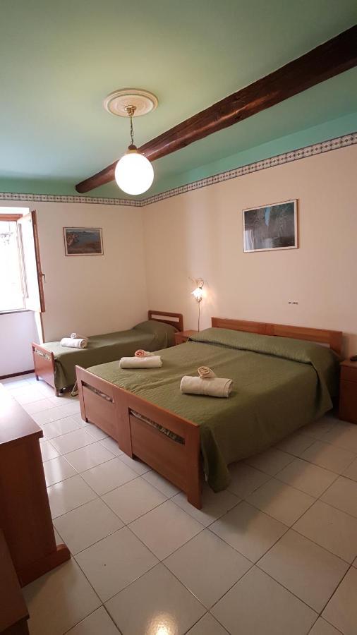 Casa Vittorio B&B Lipari  Bagian luar foto